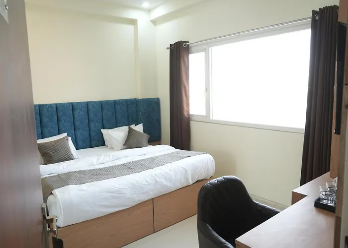 Opo Collection Srs -Noida