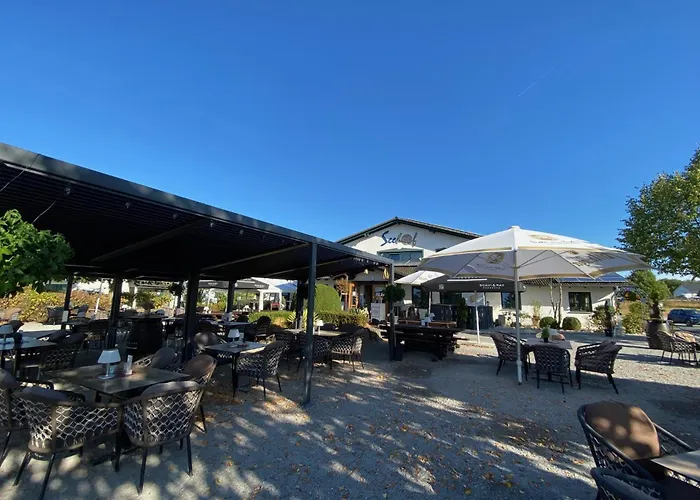 Seehof Hotel Am Aartalsee