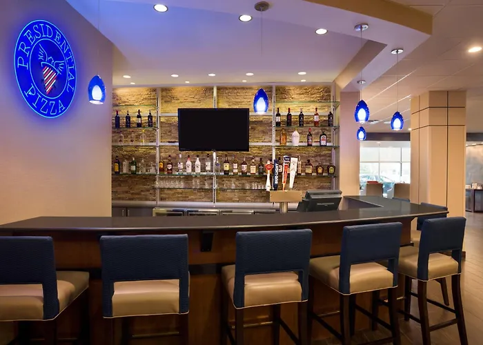 Comfort Inn & Suites Presidential