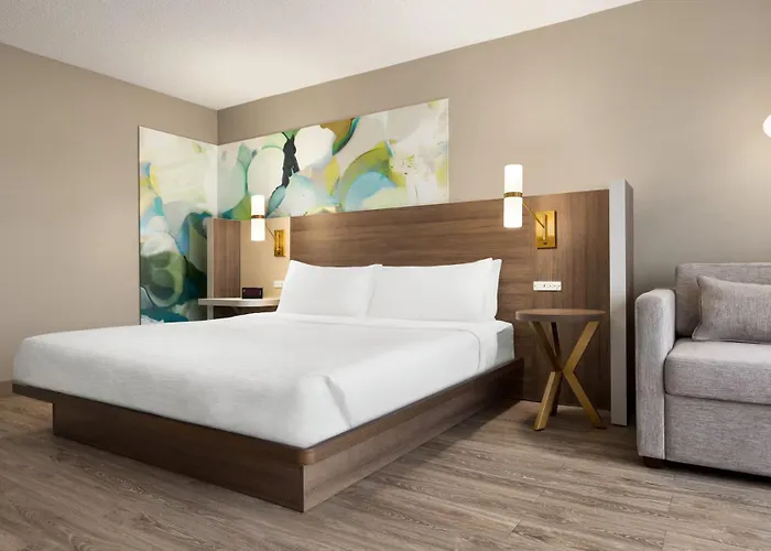 Garner Hotel Totowa By Ihg