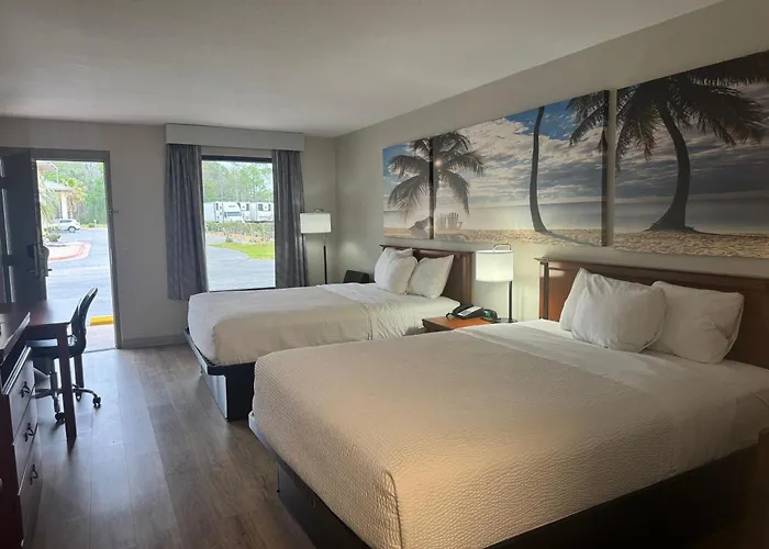 Days Inn By Wyndham Lake City I-10