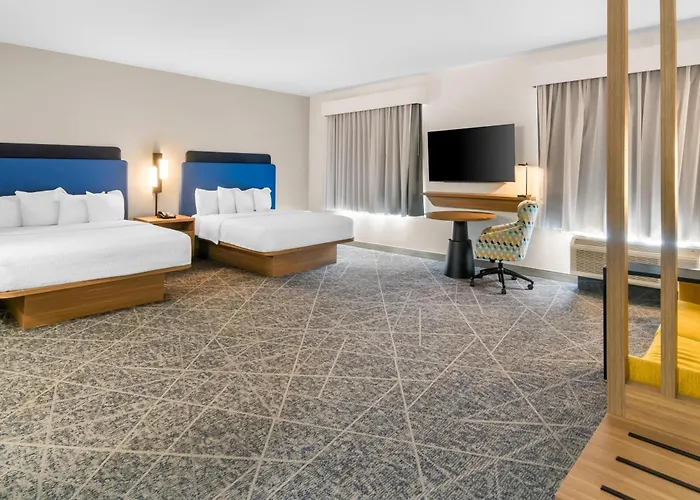Hampton Inn & Suites Fort Worth/Forest Hill