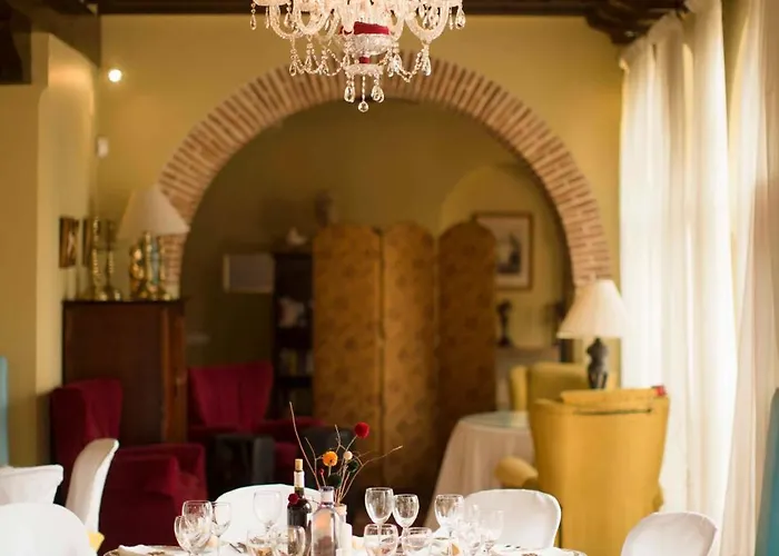 Hotel Rural Posada Del Moro