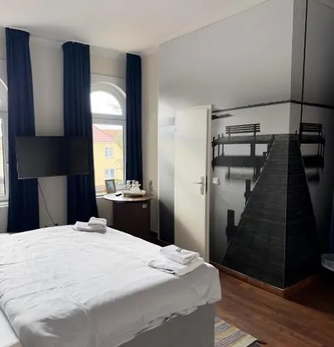 Hotel Marin