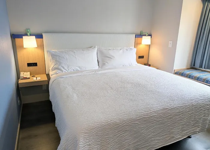 Garner Hotel Greenville East By Ihg