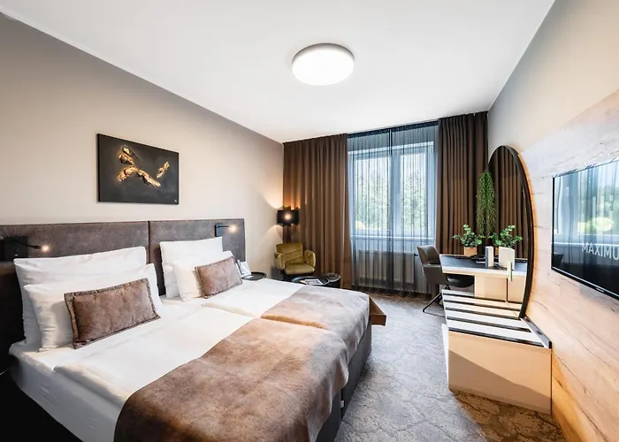 Maximus Resort