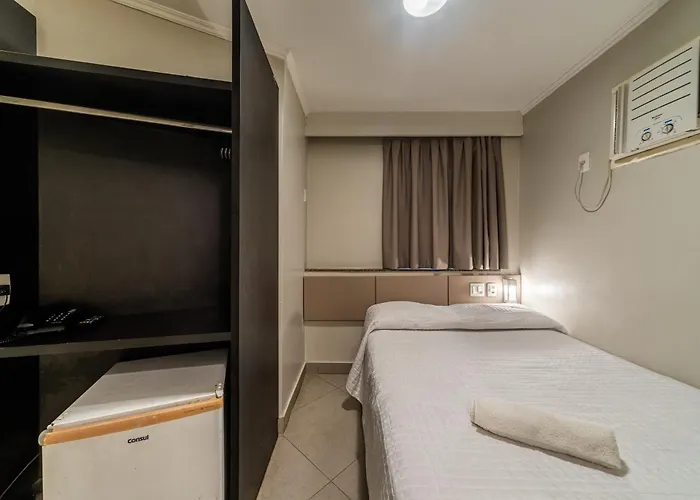 Minuano Hotel Express próx Orla Lago Guaíba, Mercado Público, 300 m Rodoviária