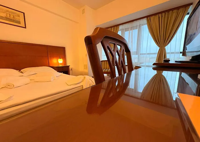 Hotel Emma West