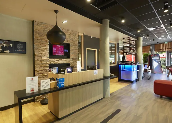 Ibis Archamps Porte De Geneve