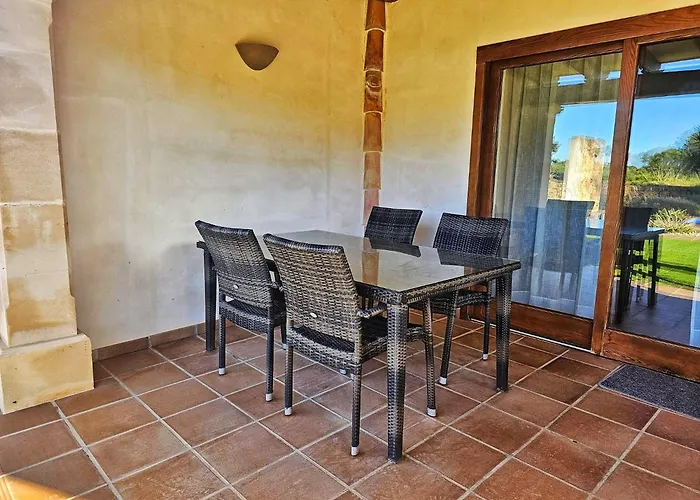 Bennoc Petit Hotel