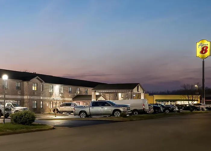 Super 8 By Wyndham Farmington