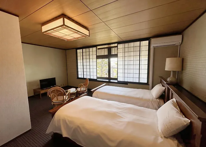 Kansai Airport Hotel Pine Villa