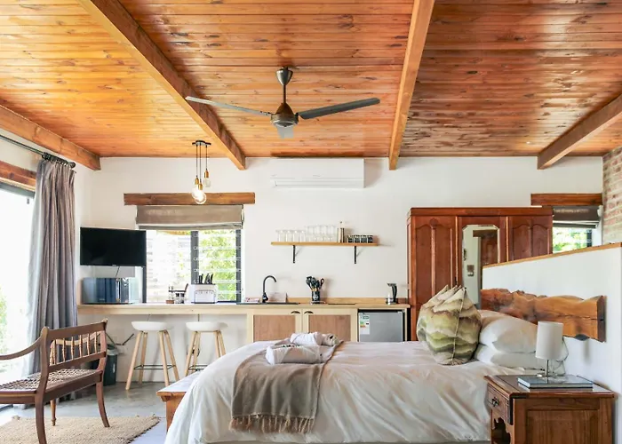 Duikersdrift Winelands Country Escape