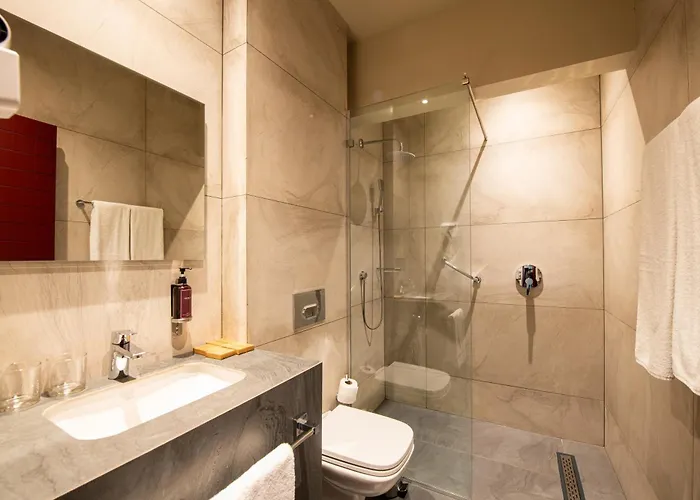 Nobo - Hotel In Old Tbilisi