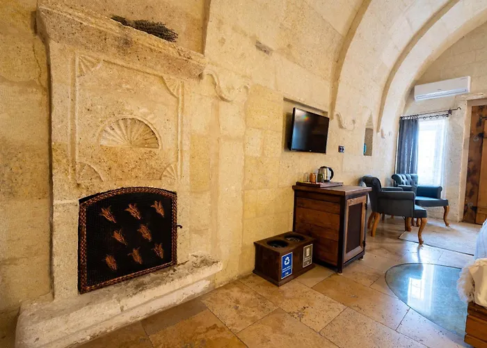 Design Cave Hotel