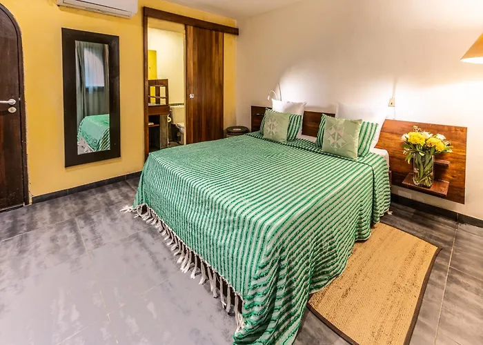Hotel Le Djoloff