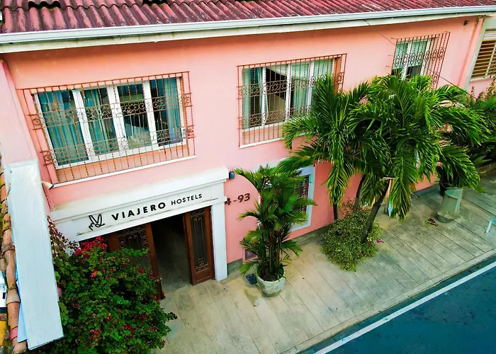 Viajero Cali Hostel & Salsa School
