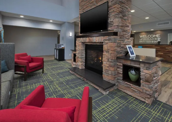 Hampton Inn And Suites St. Cloud