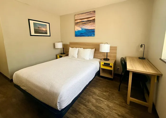 Days Inn By Wyndham Orange Park/Jacksonville