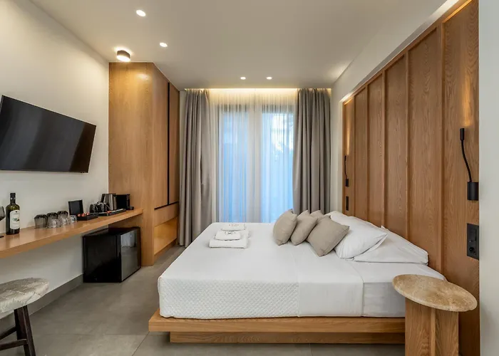 Monarco Executive Rooms