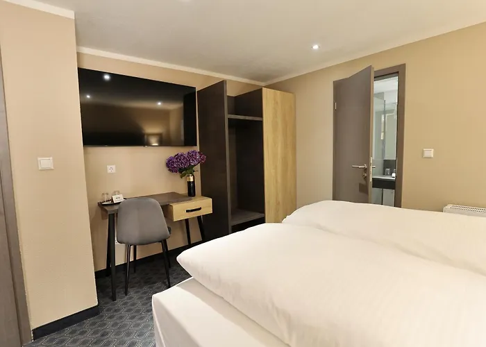 Hotel Adler