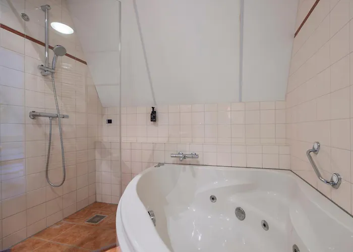 Fletcher Boshotel De Lochemse Heuvels
