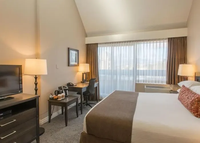 The Embassy Inn