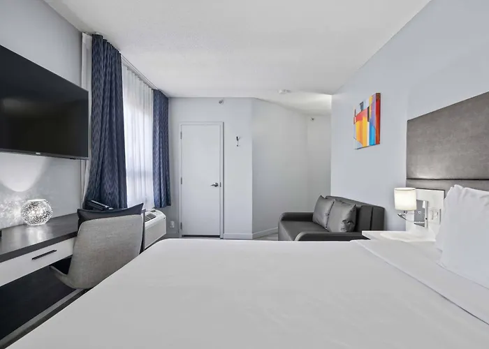 Travelodge By Wyndham Montreal Centre