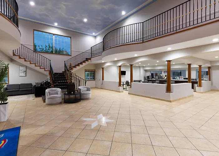 Baymont By Wyndham Texas City
