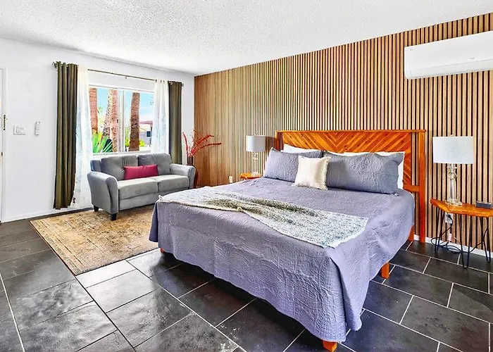 Lido Palms Resort And Spa (Adults Only)