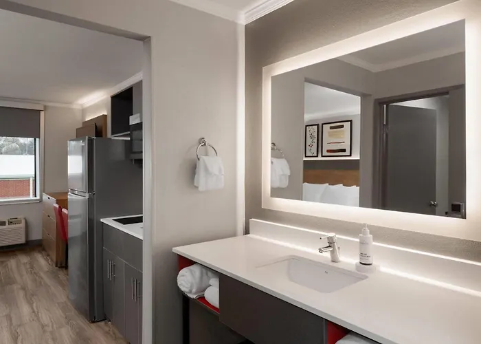 Hawthorn Extended Stay By Wyndham Jackson