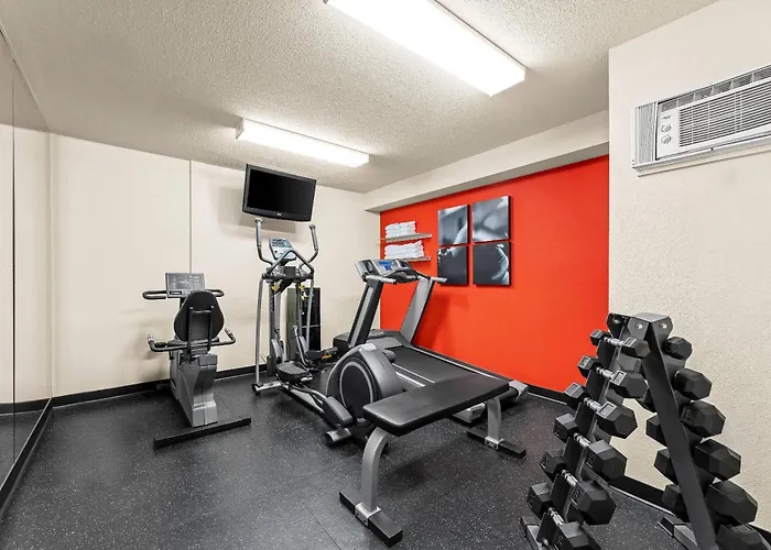 Travelodge Suites By Wyndham Regina - Eastgate Bay