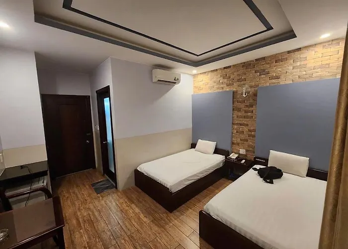 Dong Xanh Hotel