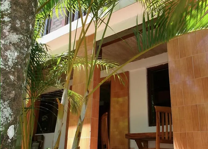 Rainforest Yasmin Hotel