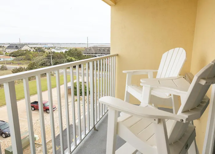 Surf Side Hotel