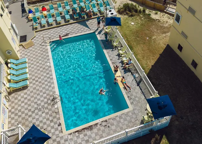 Surf Side Hotel