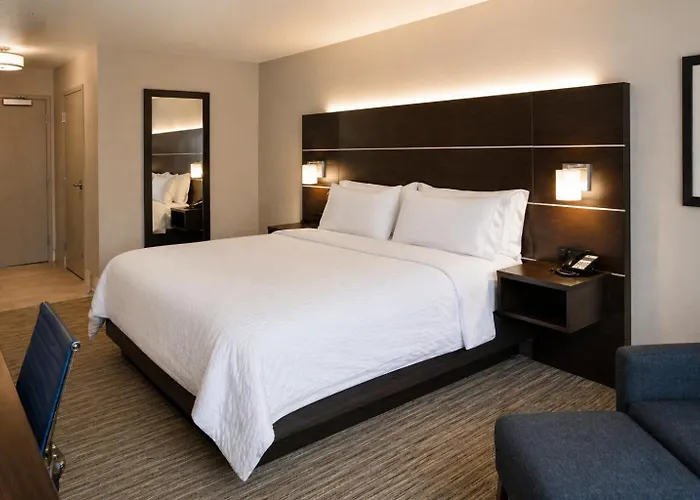 Holiday Inn Express & Suites Hood River By Ihg