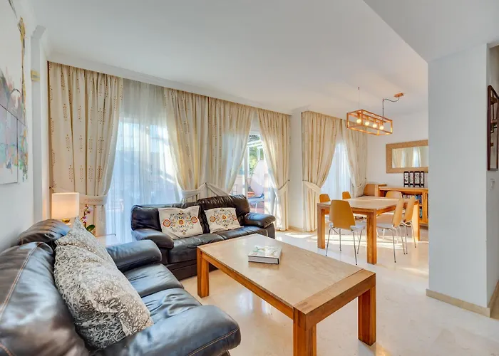 Penthouse Apartment In Elviria