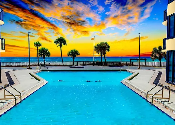Summer Special! Renovated Resort Condo - On The Beach!