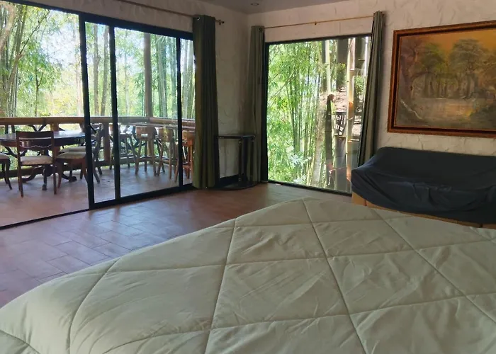 Cantalarana Lodge