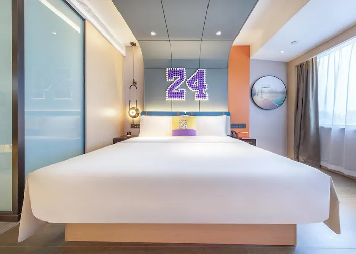 Atour X Hotel Jinan Quancheng Plaza