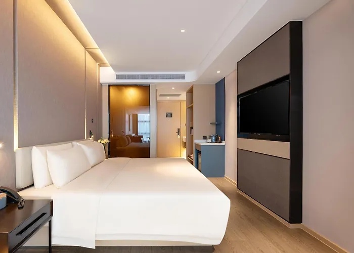 Atour Hotel Nanning Wuxiang Headquarter Base