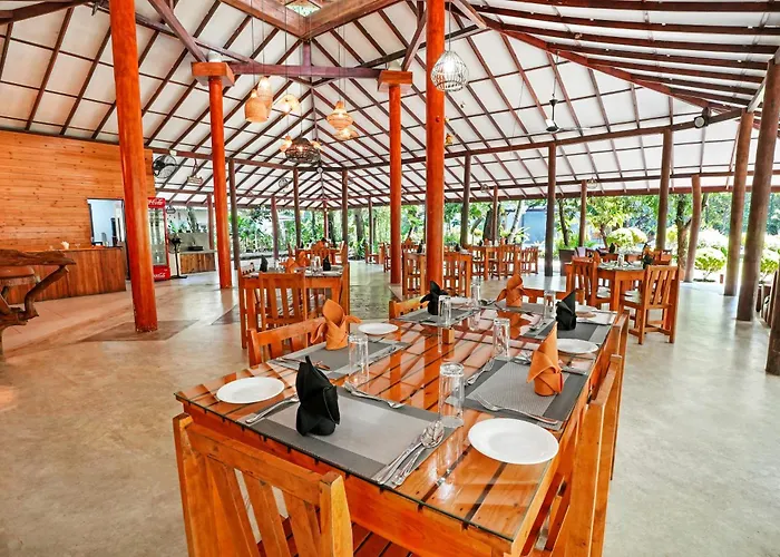 Lake Resort Bolgoda