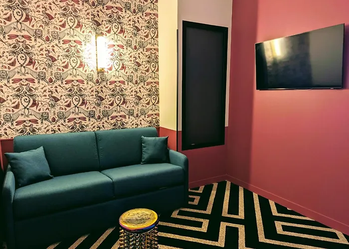 Labe Hotel Tours Centre Gare