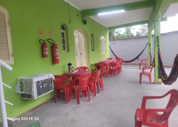 Casa inteira em Itanhaem com 4 dormitorios grandes