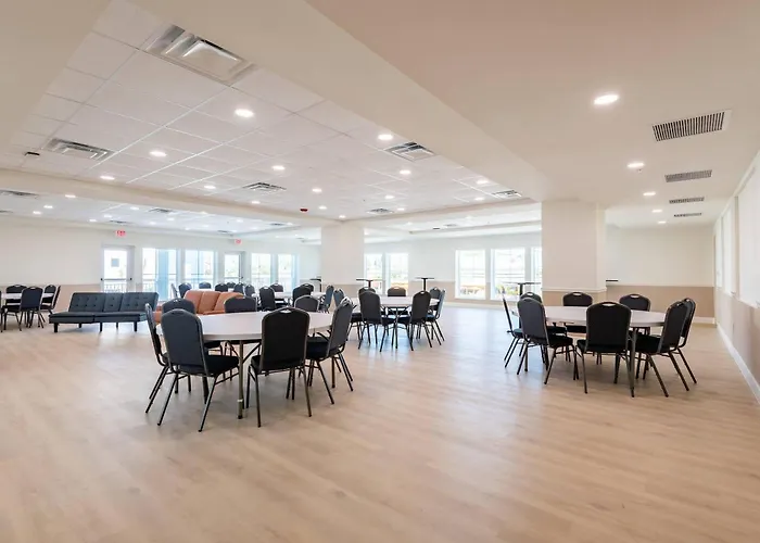 The J Hotel Dunedin Clearwater, An Ascend Collection Hotel