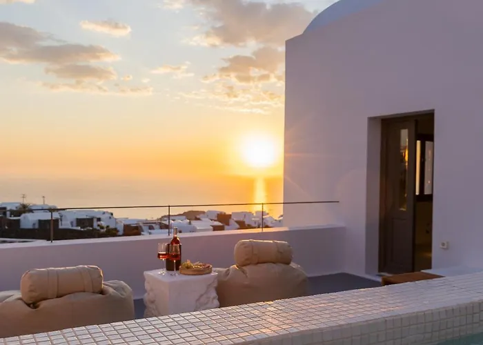 Niabelon Suites - Private Jacuzzi Sunset View