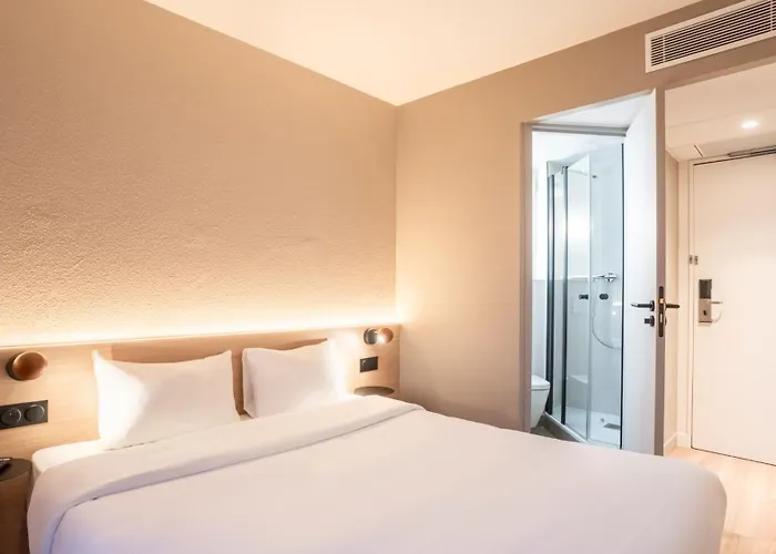 Kyriad Eco - Montreuil