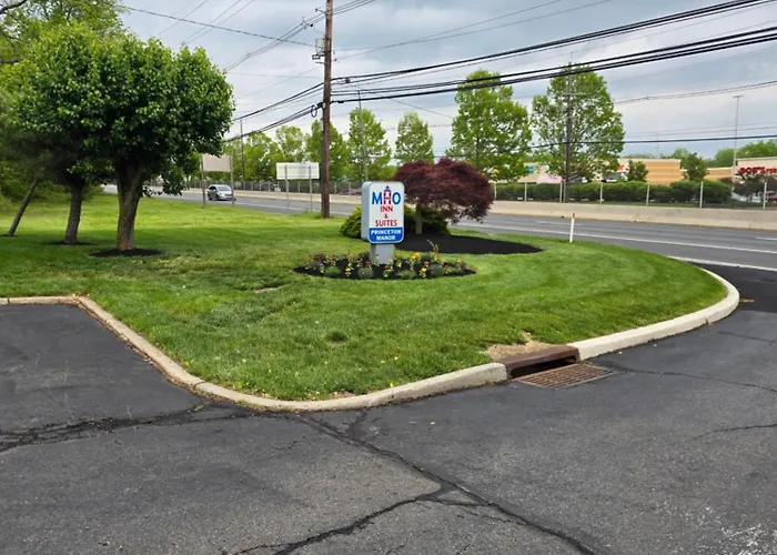 Mho Inn And Suites