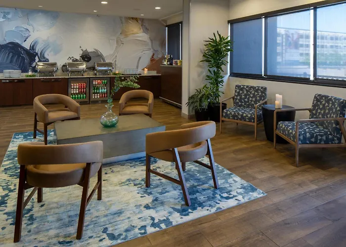 Fairfield Inn & Suites By Marriott Charlotte Uptown